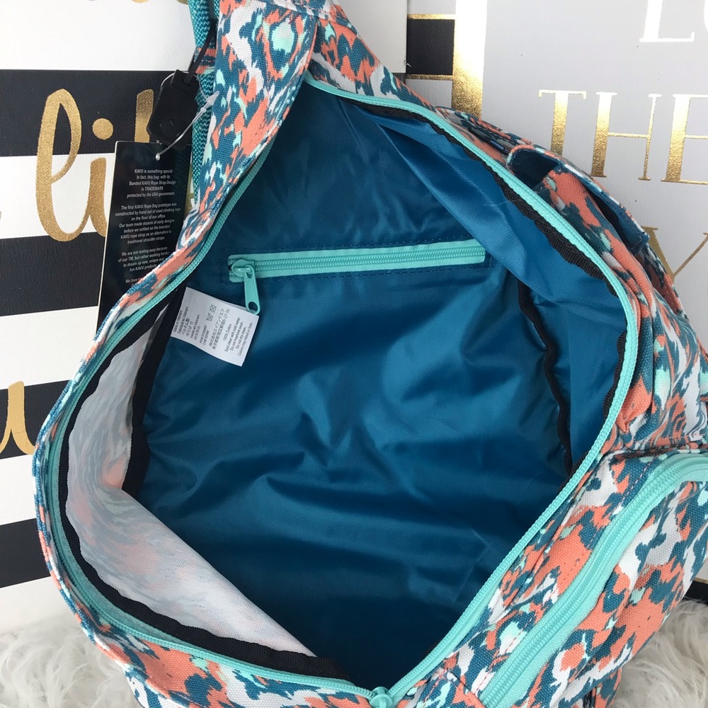 New KAVU Backpack - Picture 3 of 5